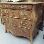 744 7056 CHEST OF DRAWERS